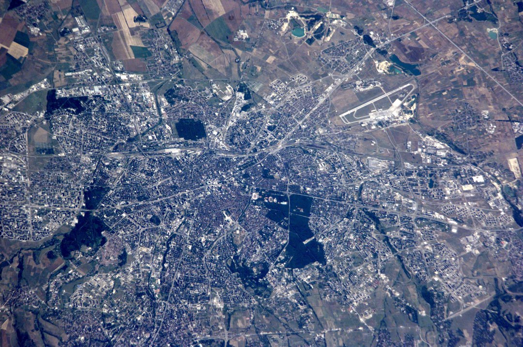 Image Science and Analysis Laboratory, NASA-Johnson Space Center.